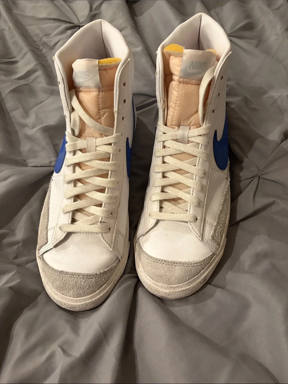 Nike Blazer Mid White with Blue Swoosh - Picture 1 of 4